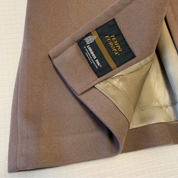 Vintage London Fog ‘Tempo Europa’ camel colored 100% wool coat - Picture 2 of 16